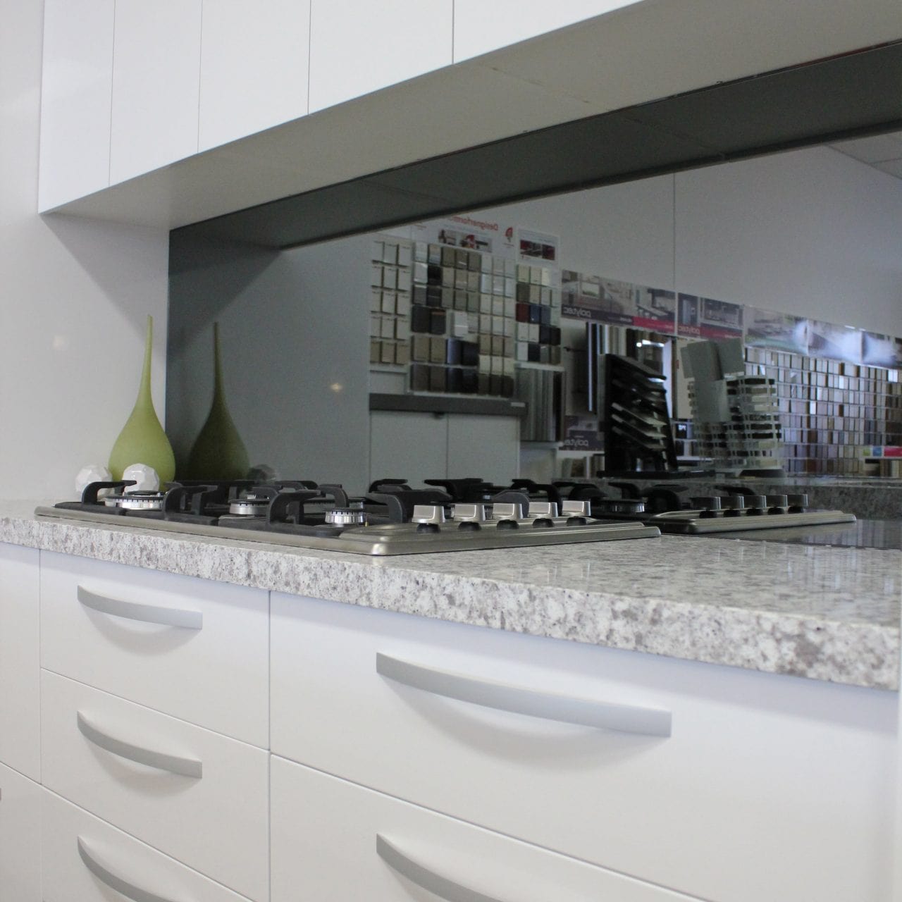 The Surprising Ways Bathroom Mirrors Benefit Brighten Melbourne Homes